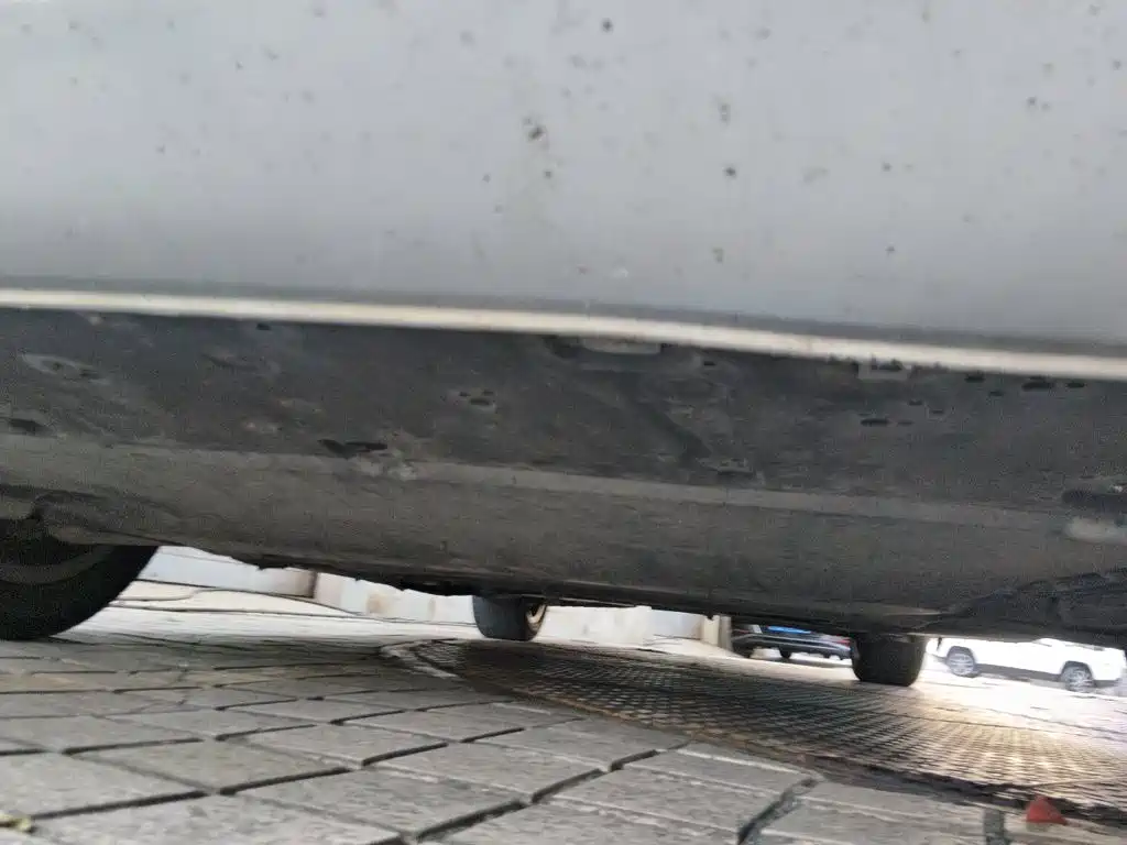 Audi A4L — миниатюра 21