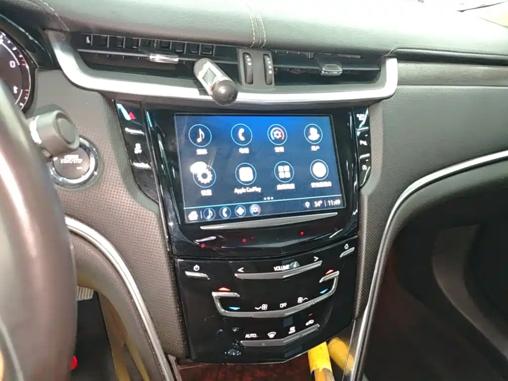Cadillac XTS — миниатюра 13