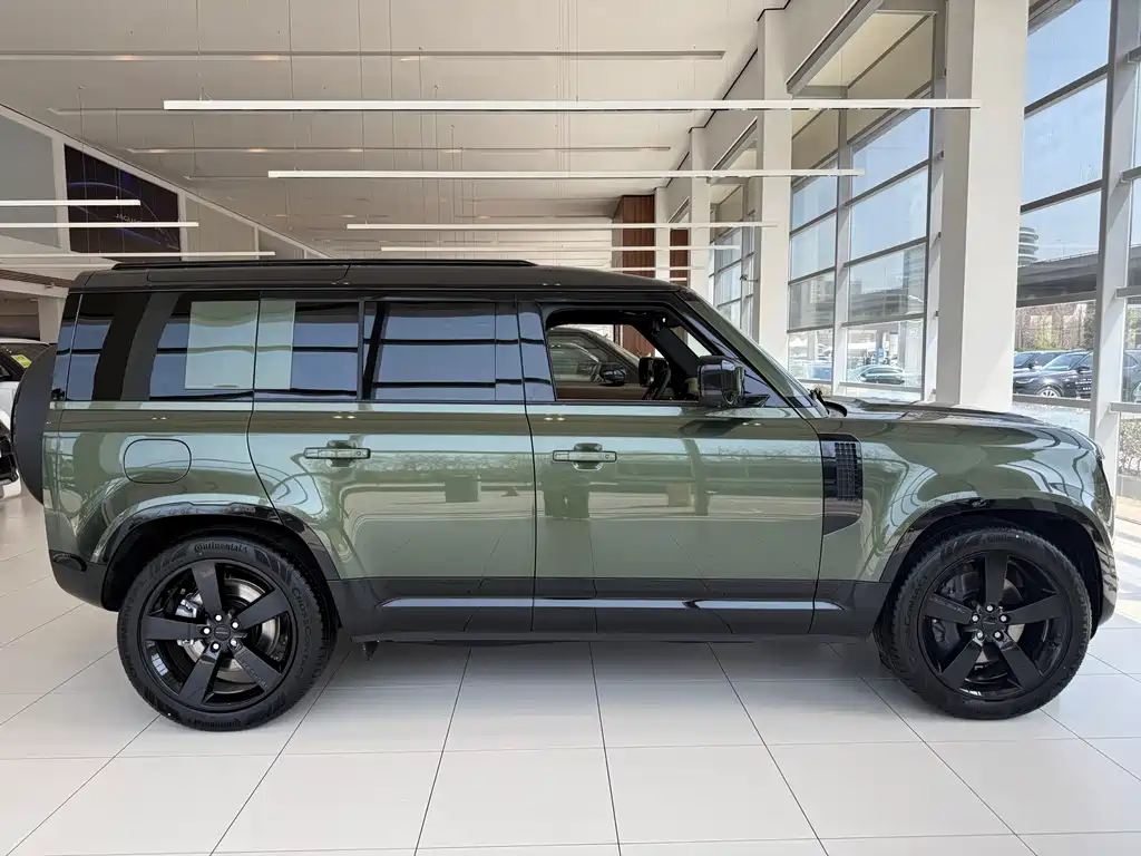 Land Rover Land Rover Defender 2026 110 3.0T X-Dynamic HSE