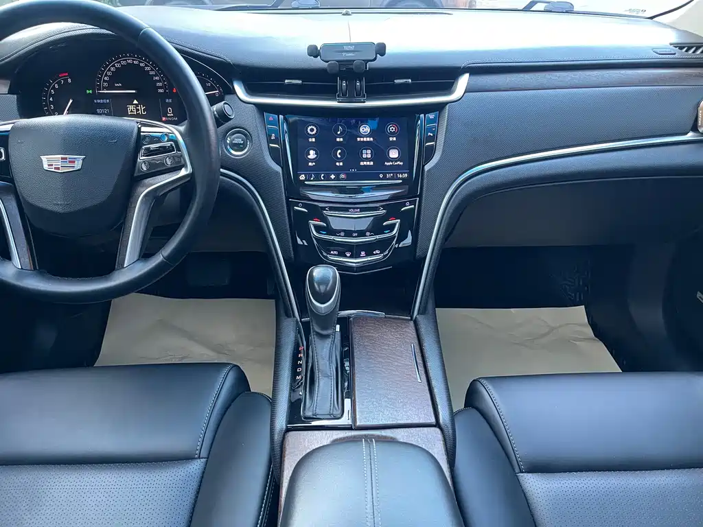 Cadillac XTS — миниатюра 17