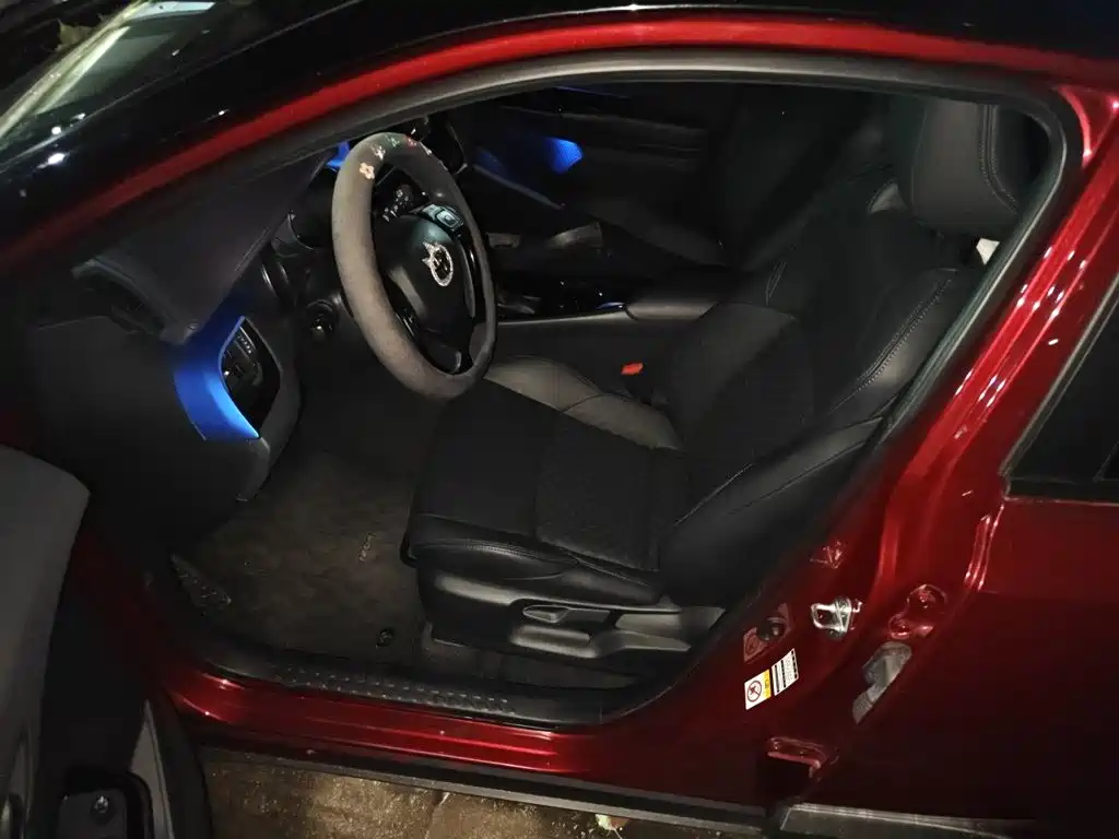 Toyota IZOA — миниатюра 13