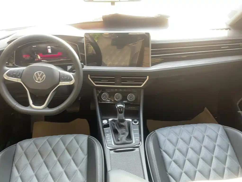 Volkswagen Sagitar — миниатюра 15