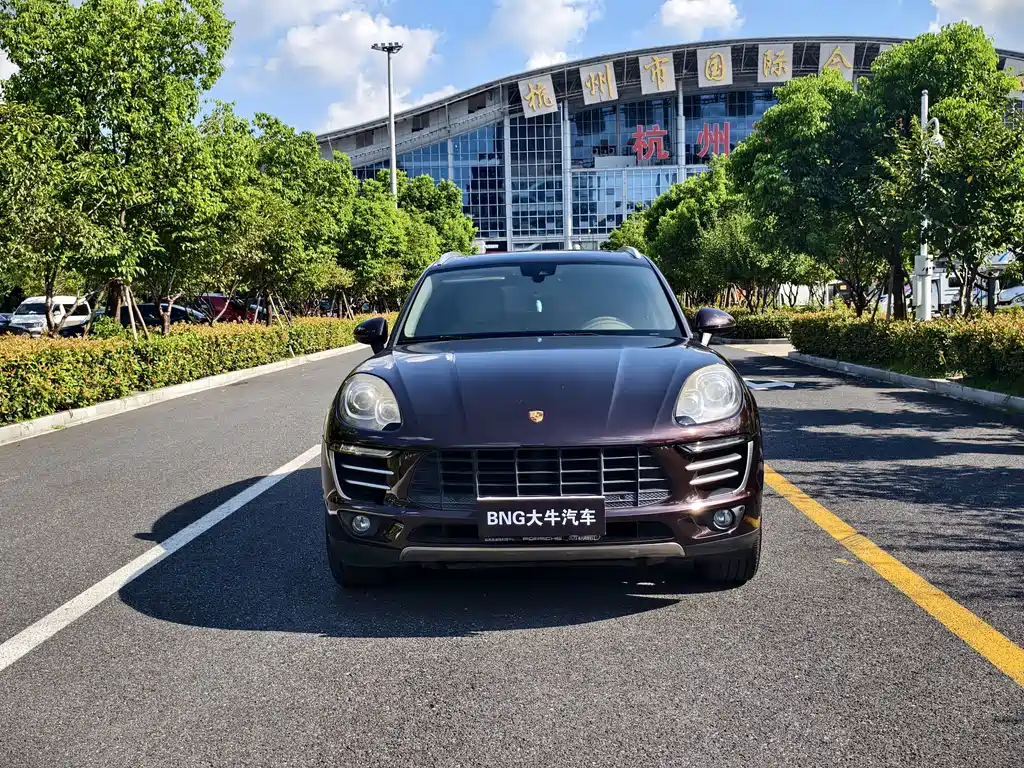 Porsche Macan — миниатюра 2
