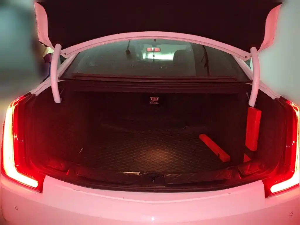 Cadillac XTS — миниатюра 10