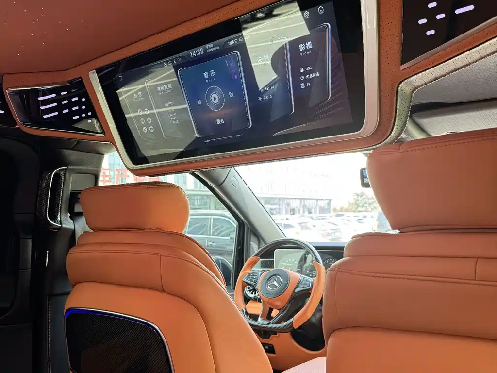 Mercedes-Benz Vito — миниатюра 10