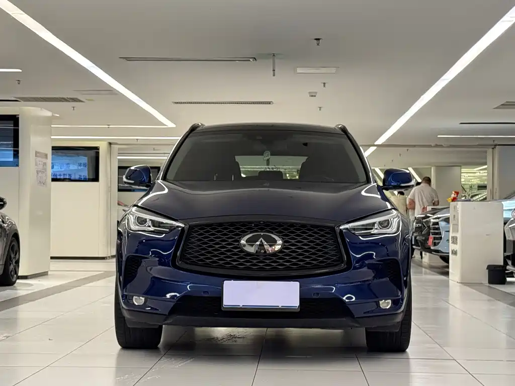 Infiniti QX50 2018 2.0T Luxury