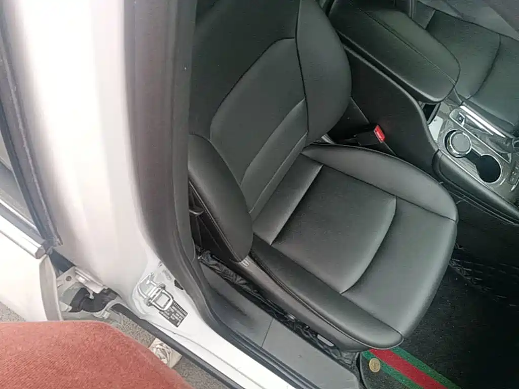 Chevrolet Malibu XL — миниатюра 25