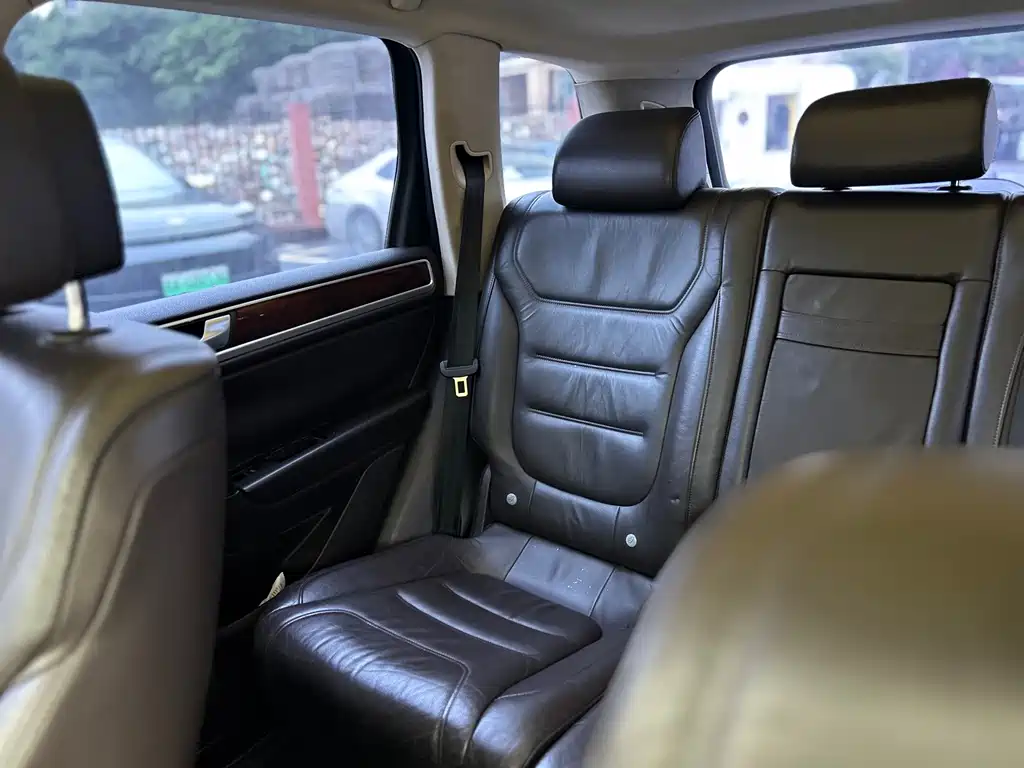Volkswagen Touareg — миниатюра 37