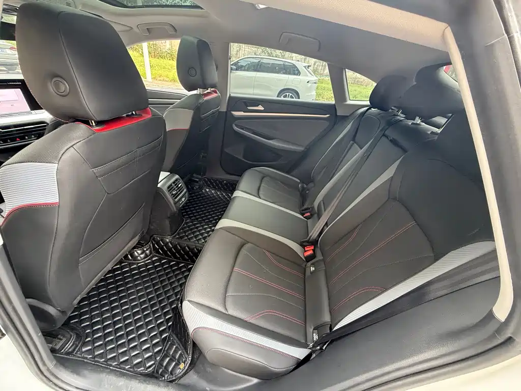 Volkswagen Lamando — миниатюра 17