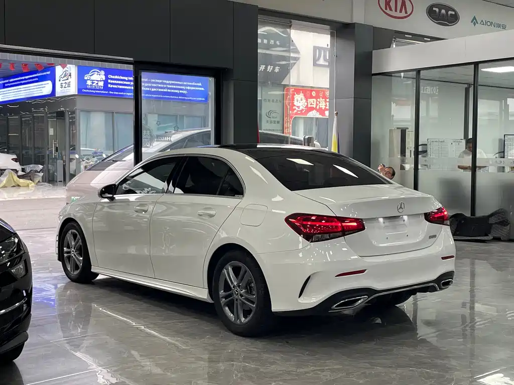 Mercedes-Benz A-Class — миниатюра 15