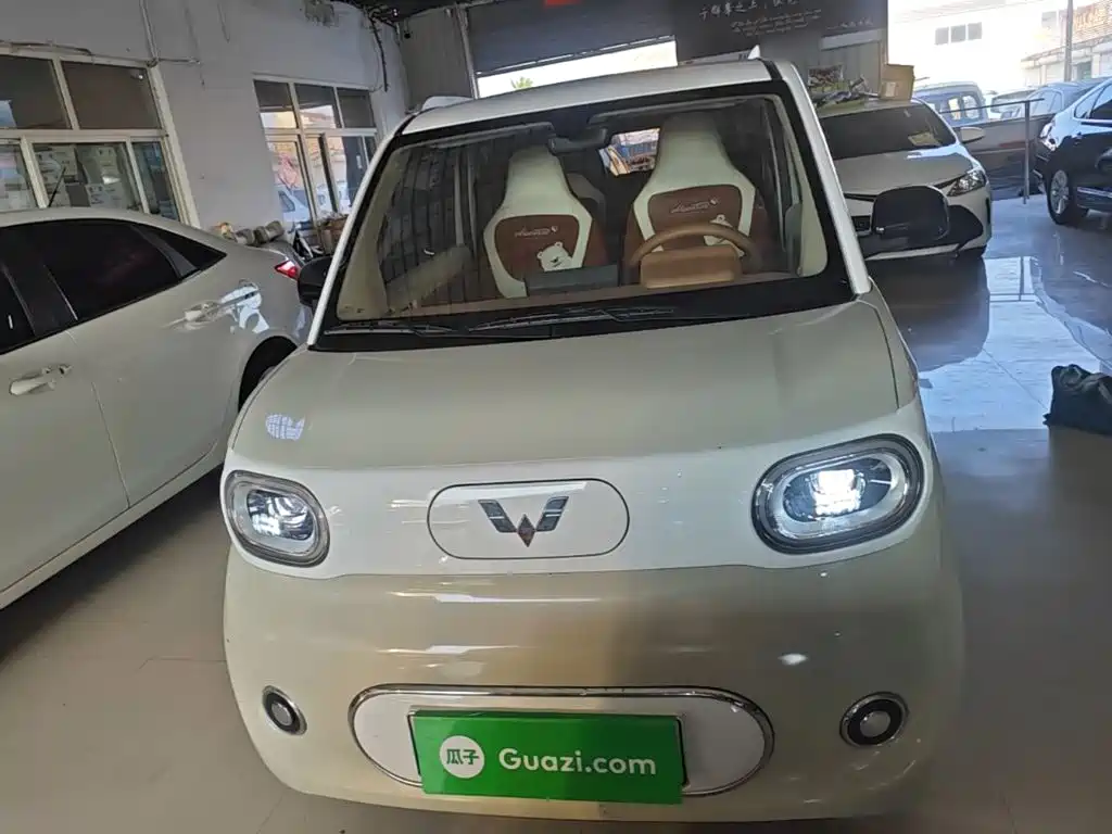 Wuling MINIEV — миниатюра 3