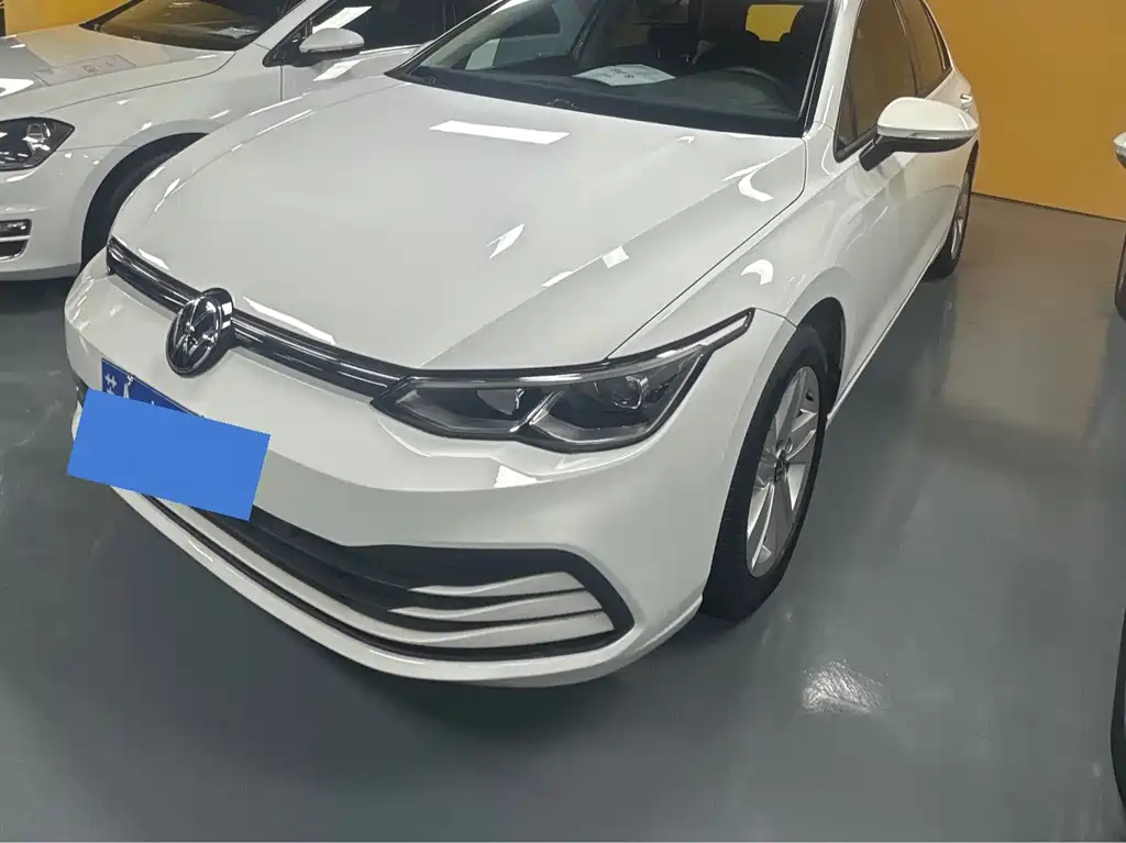 Volkswagen Golf 2023