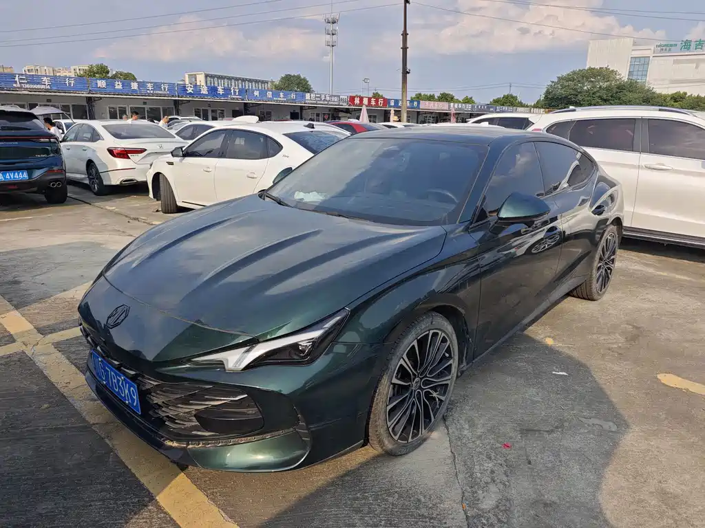 MG MG7