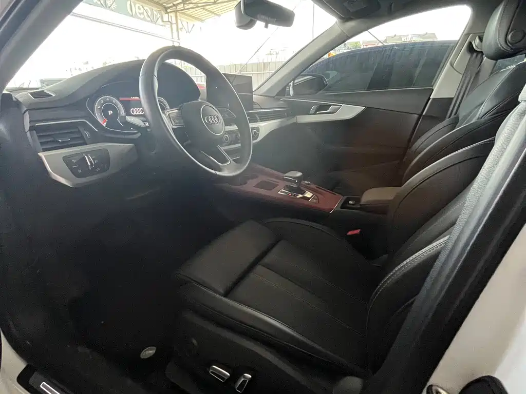 Audi A4L — миниатюра 4