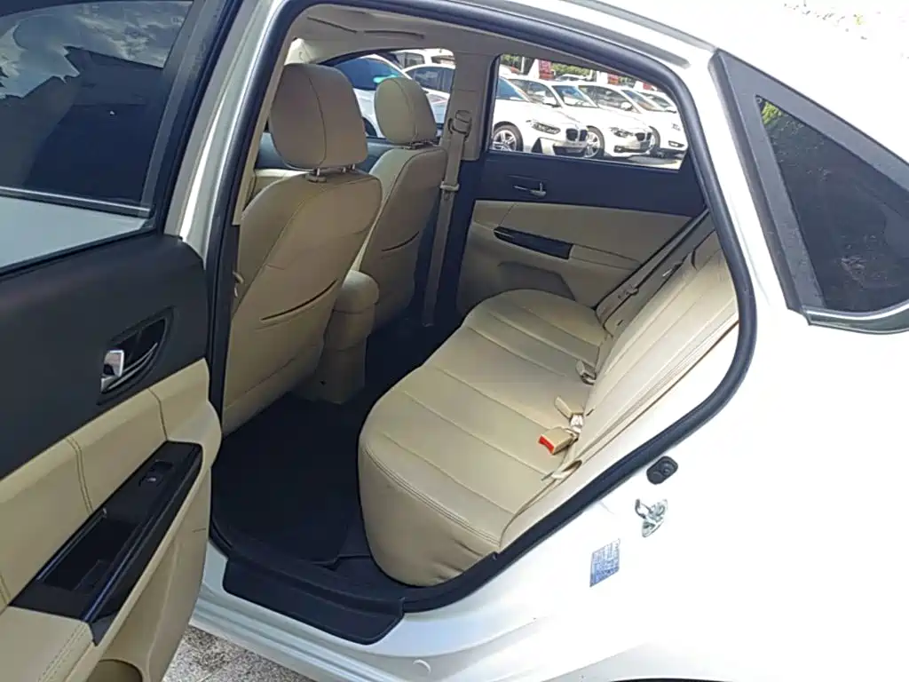 Changan Eado — миниатюра 17
