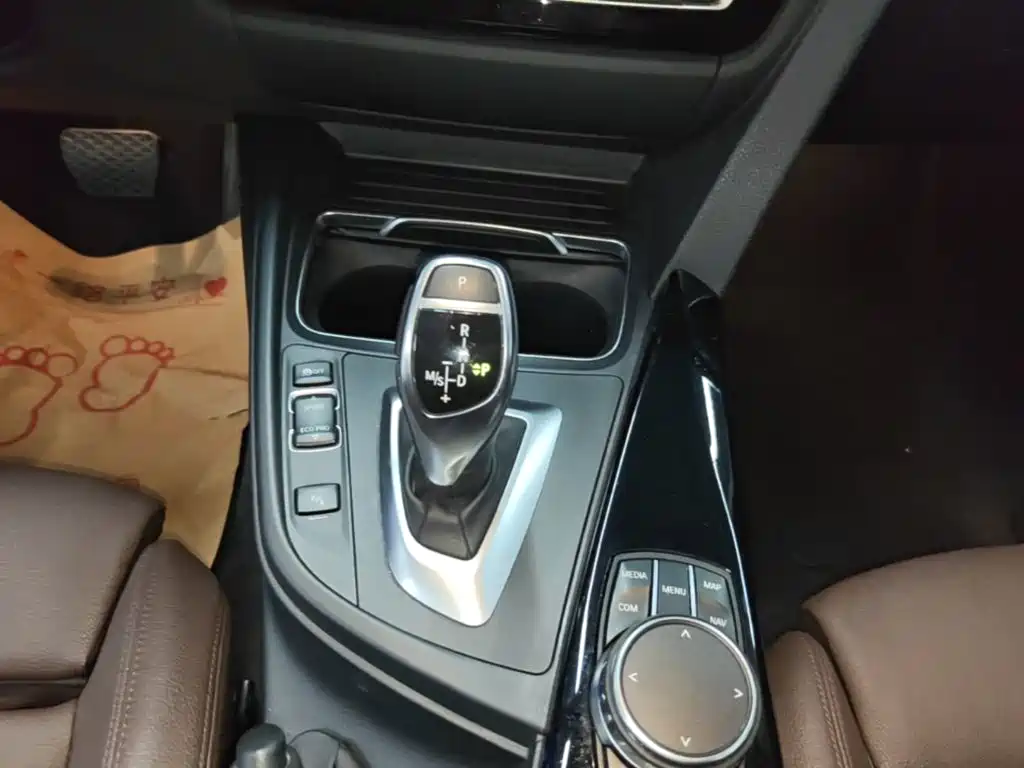 BMW 3 Series — миниатюра 14