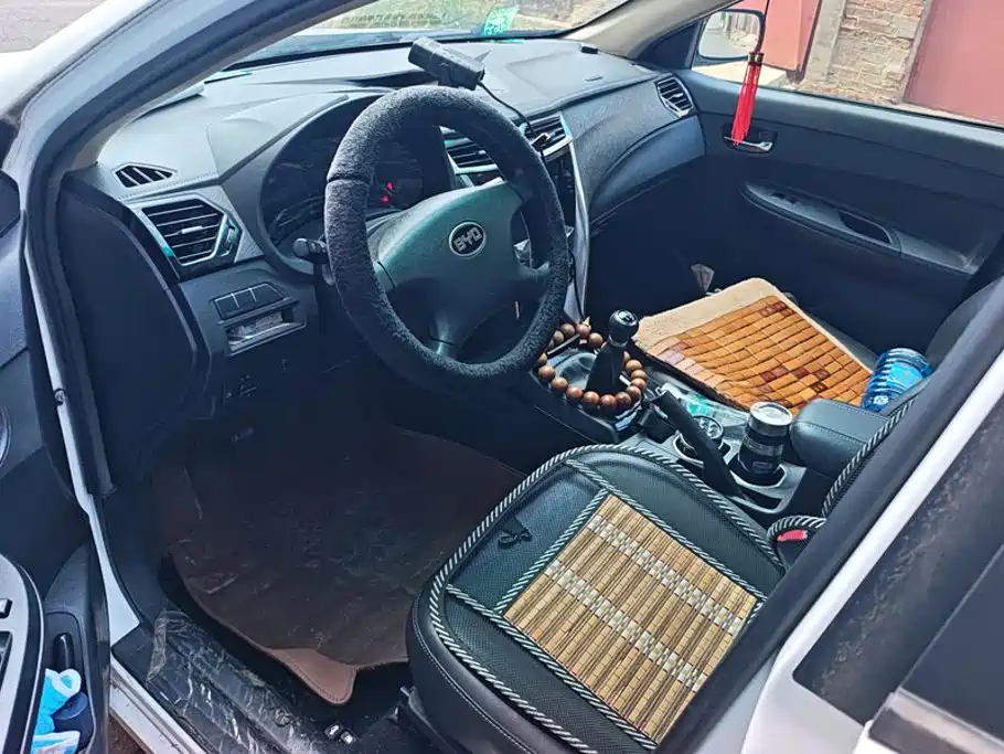BYD F3 — миниатюра 9