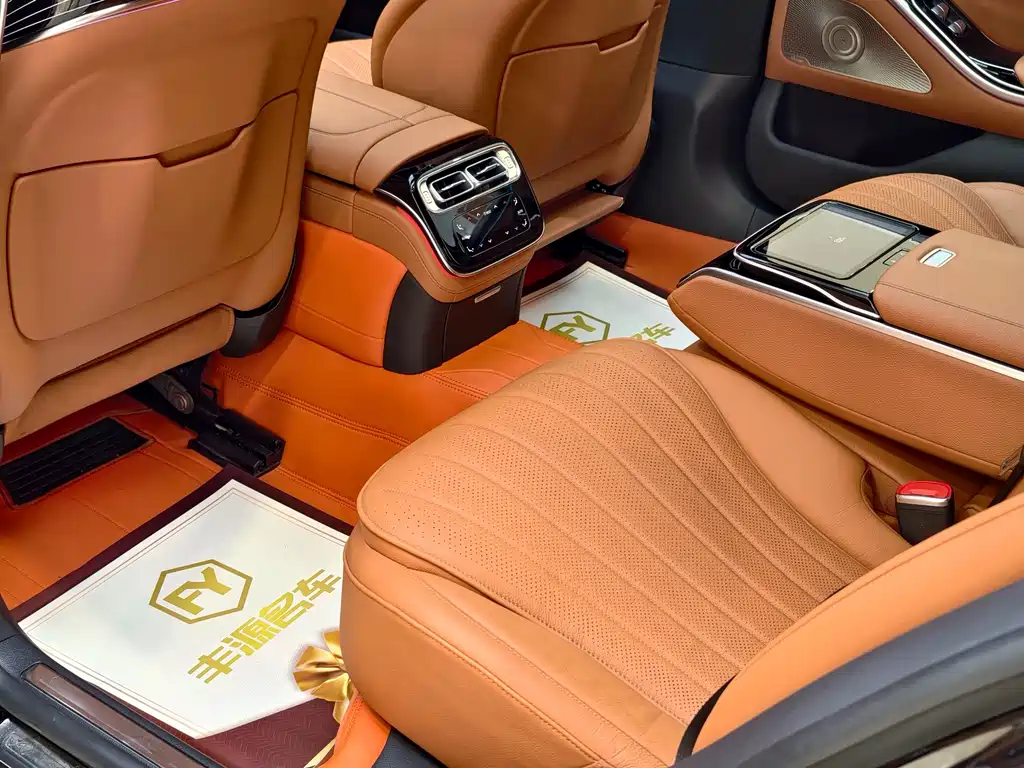 Mercedes-Benz S-Class — миниатюра 11