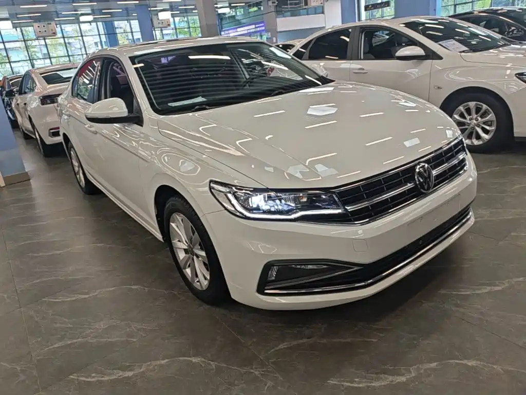 Volkswagen Bora — миниатюра 4