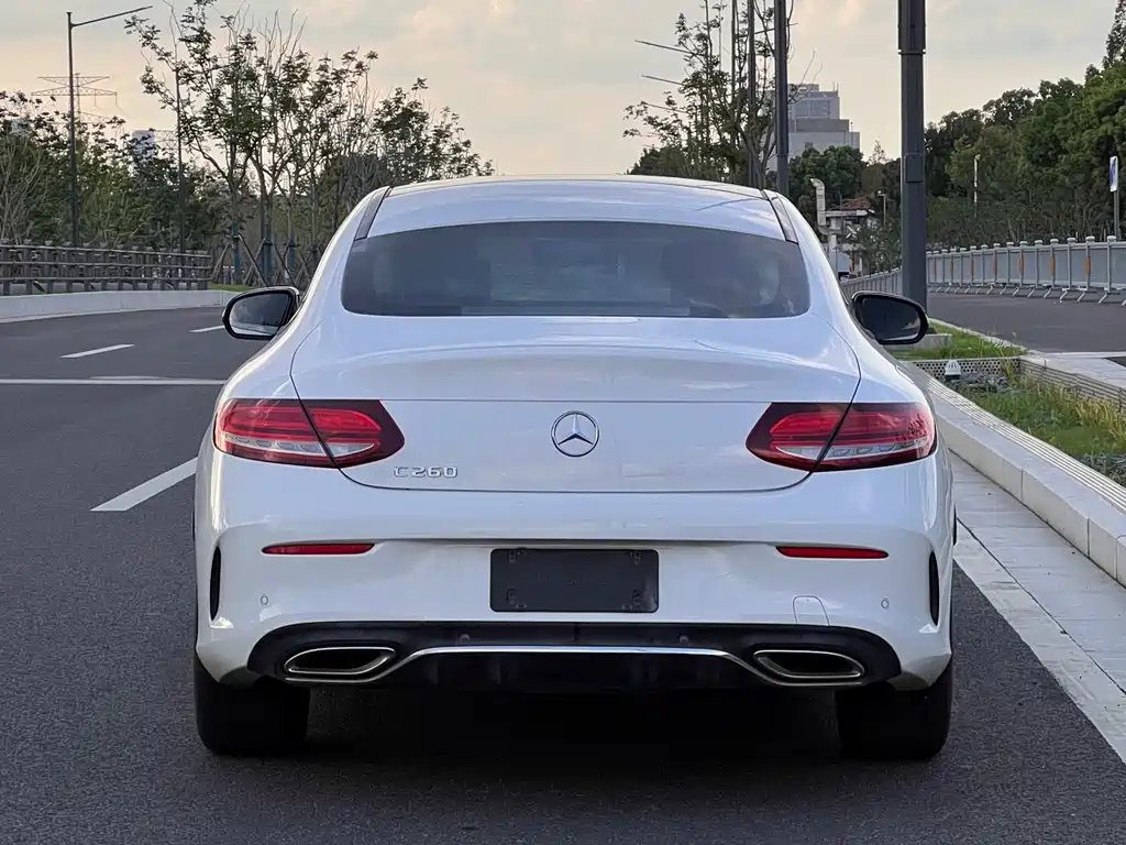 Mercedes-Benz C-Class (Import) — миниатюра 8