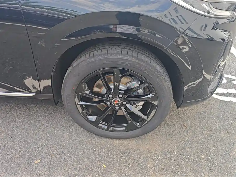 Hongqi HS3 PHEV 2024 115km