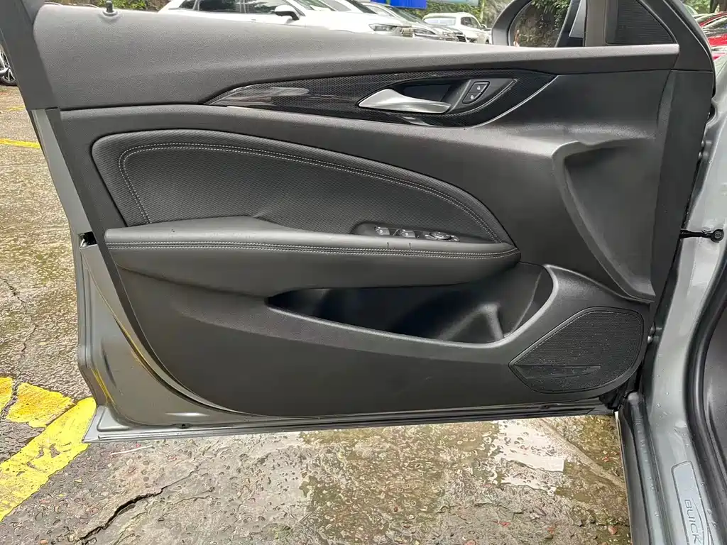 Buick Regal 2024 25T