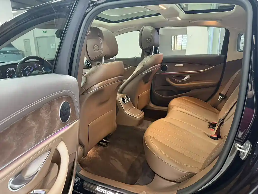 Mercedes-Benz E-Class E 2021 E 300 L Fashion