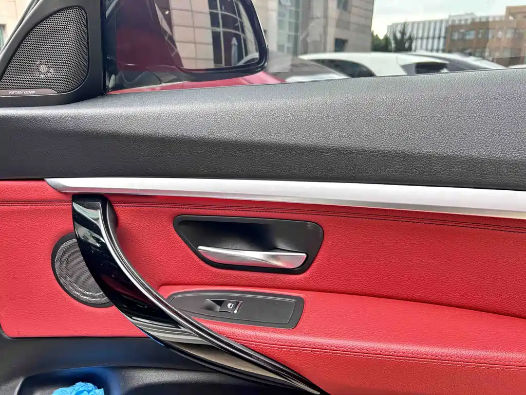 BMW 3 Series GT — миниатюра 12