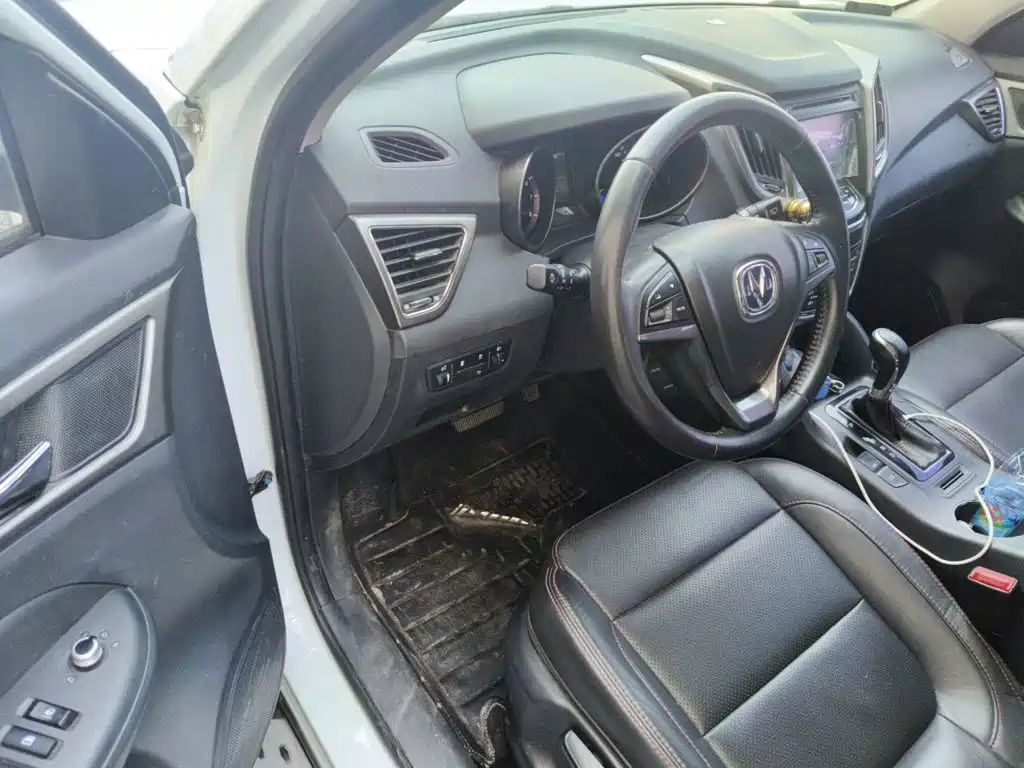 Changan CS75 — миниатюра 12