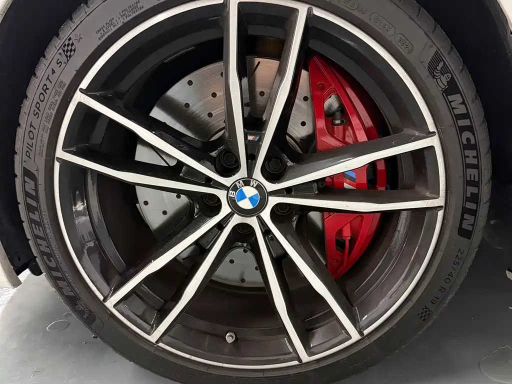 BMW 3 Series — миниатюра 10