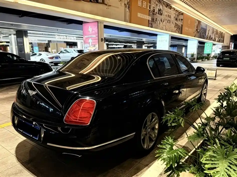 Bentley Flying Spur 2012 6.0T