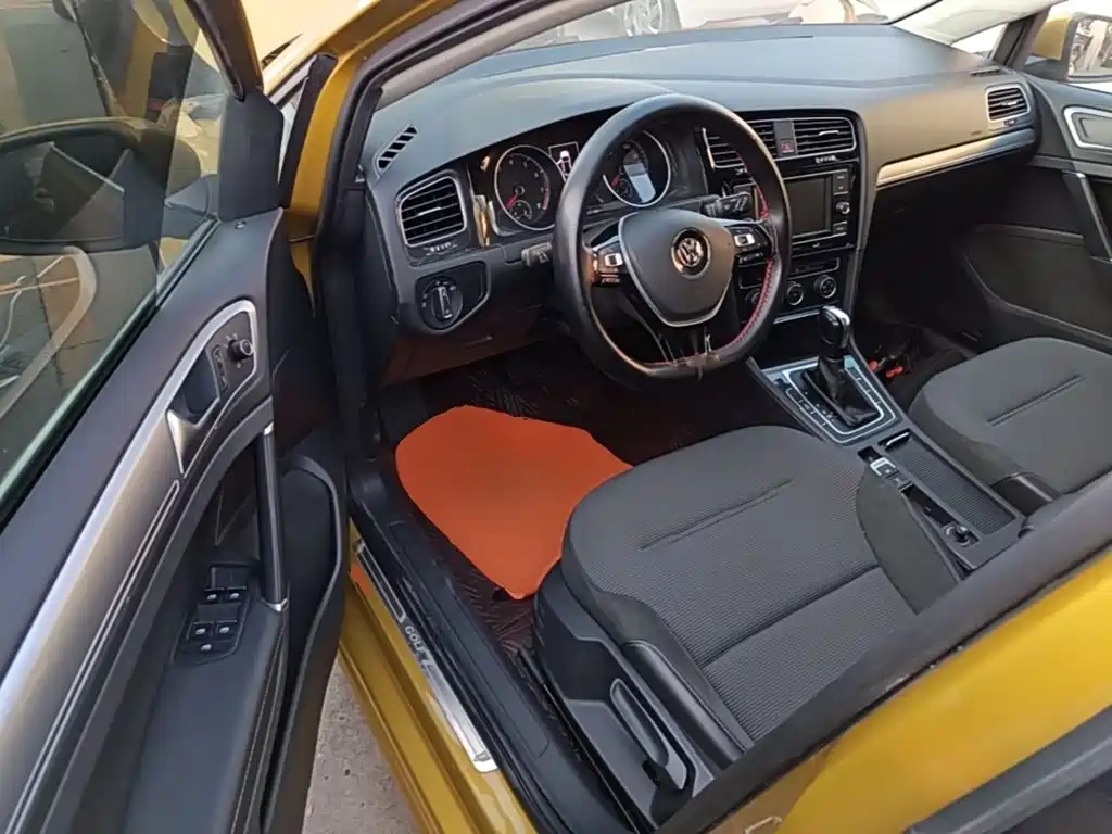Volkswagen Golf — миниатюра 16