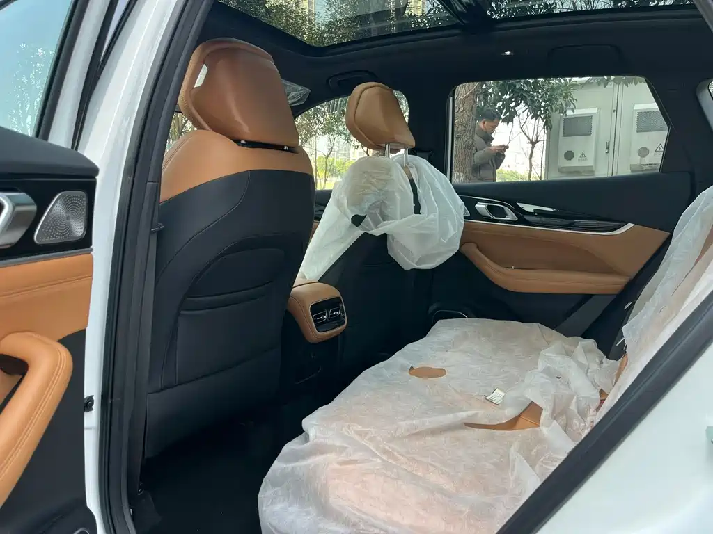 GEELY AUTOMOBILE BOYUE L