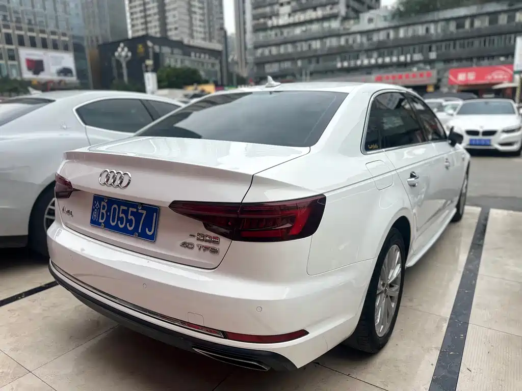 Audi A4L — миниатюра 9