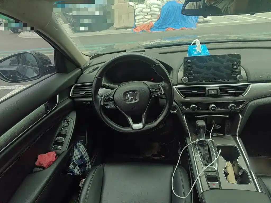 Honda Accord — миниатюра 3