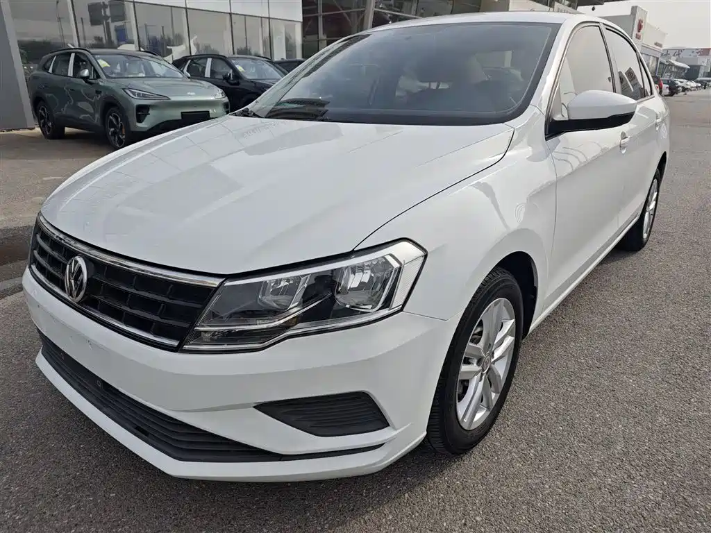 Купить Volkswagen Jetta