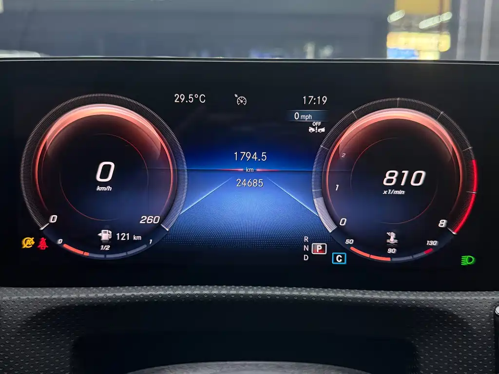 Mercedes-Benz CLA (Import) — миниатюра 7