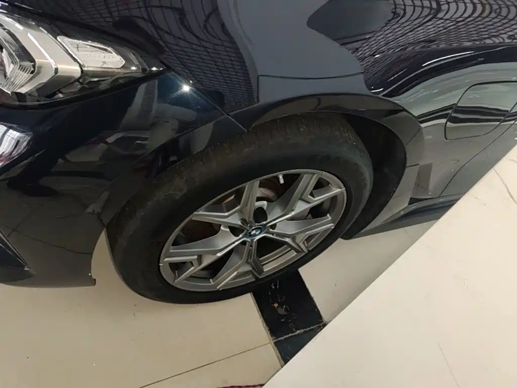 BMW i3 — миниатюра 23