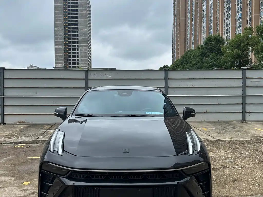 Lynk & Co 03 — миниатюра 2