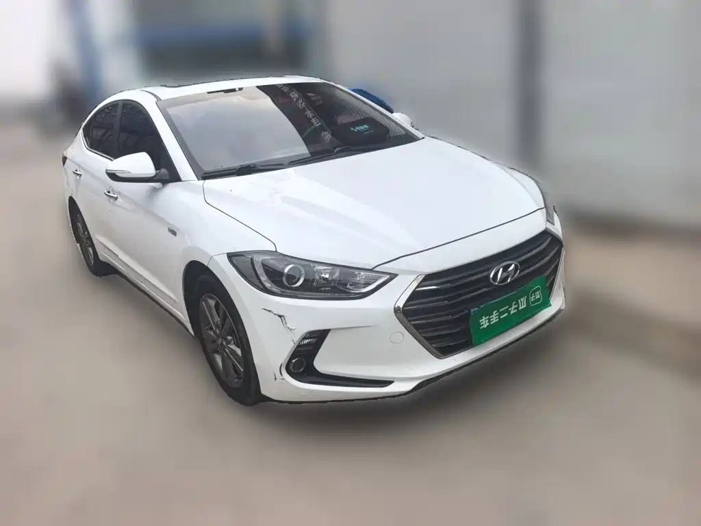 Hyundai Elantra — миниатюра 24