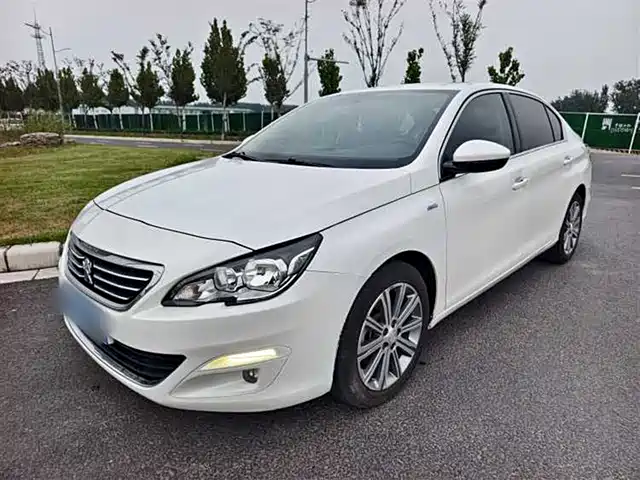 PEUGEOT  408 2018