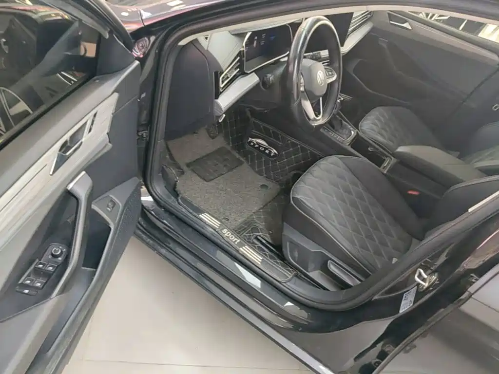 Volkswagen Sagitar — миниатюра 16