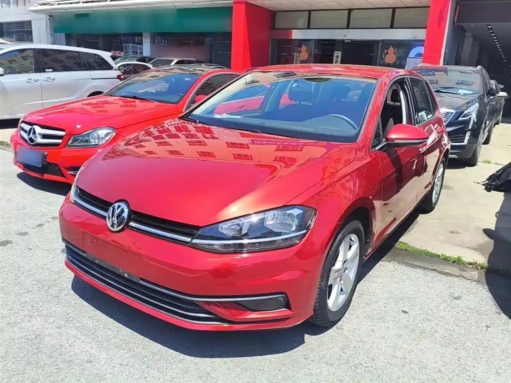 Volkswagen Golf 2018 1.6L AT Fashion