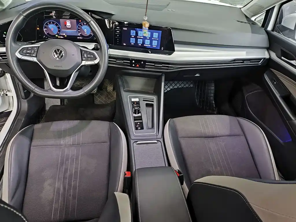 Volkswagen Golf — миниатюра 7
