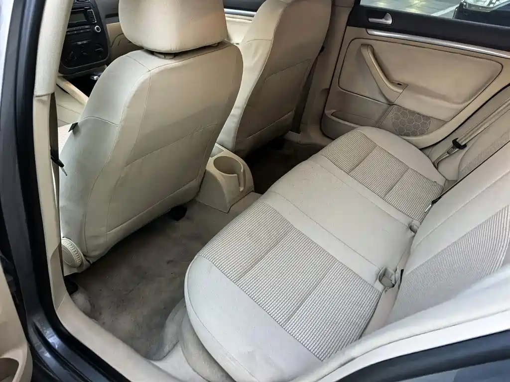 Volkswagen Sagitar — миниатюра 10