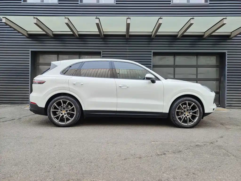 Porsche Cayenne 2019 Cayenne 3.0T
