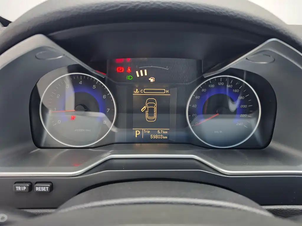 Geely Emgrand — миниатюра 14