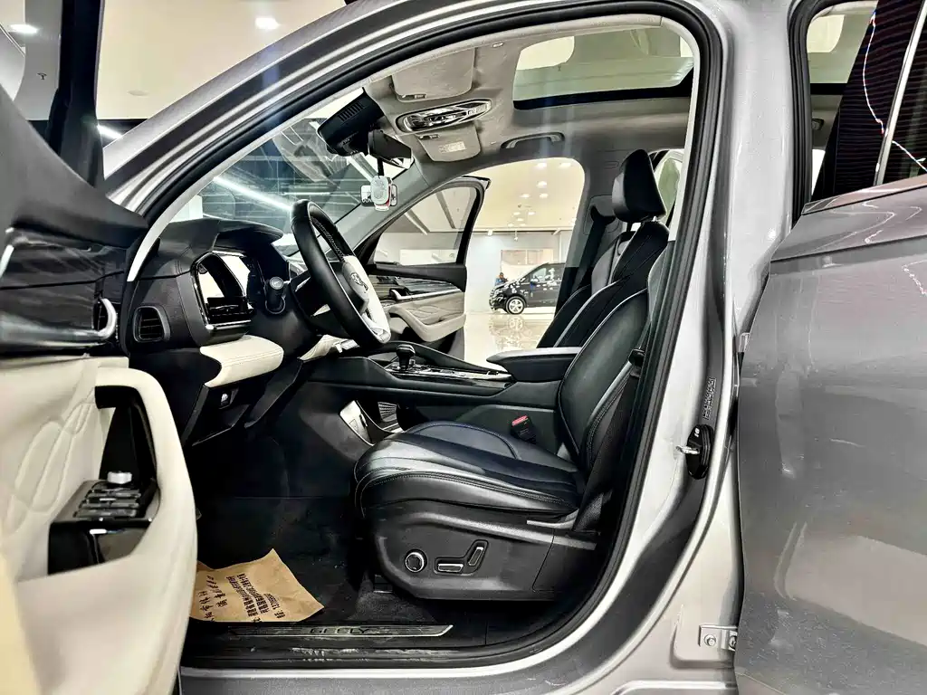 Geely Xingyue L — миниатюра 6