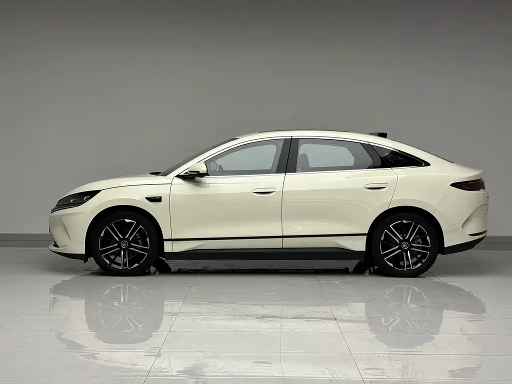 BYD Qin L — миниатюра 8