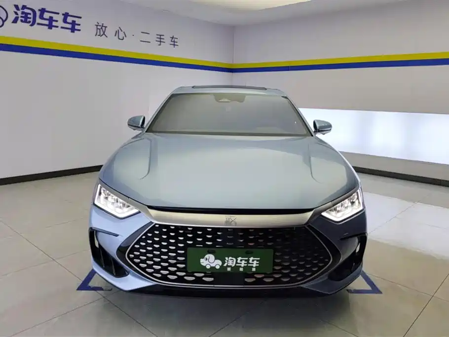 BYD Han 2023 DM-i Champion 121KM Premium